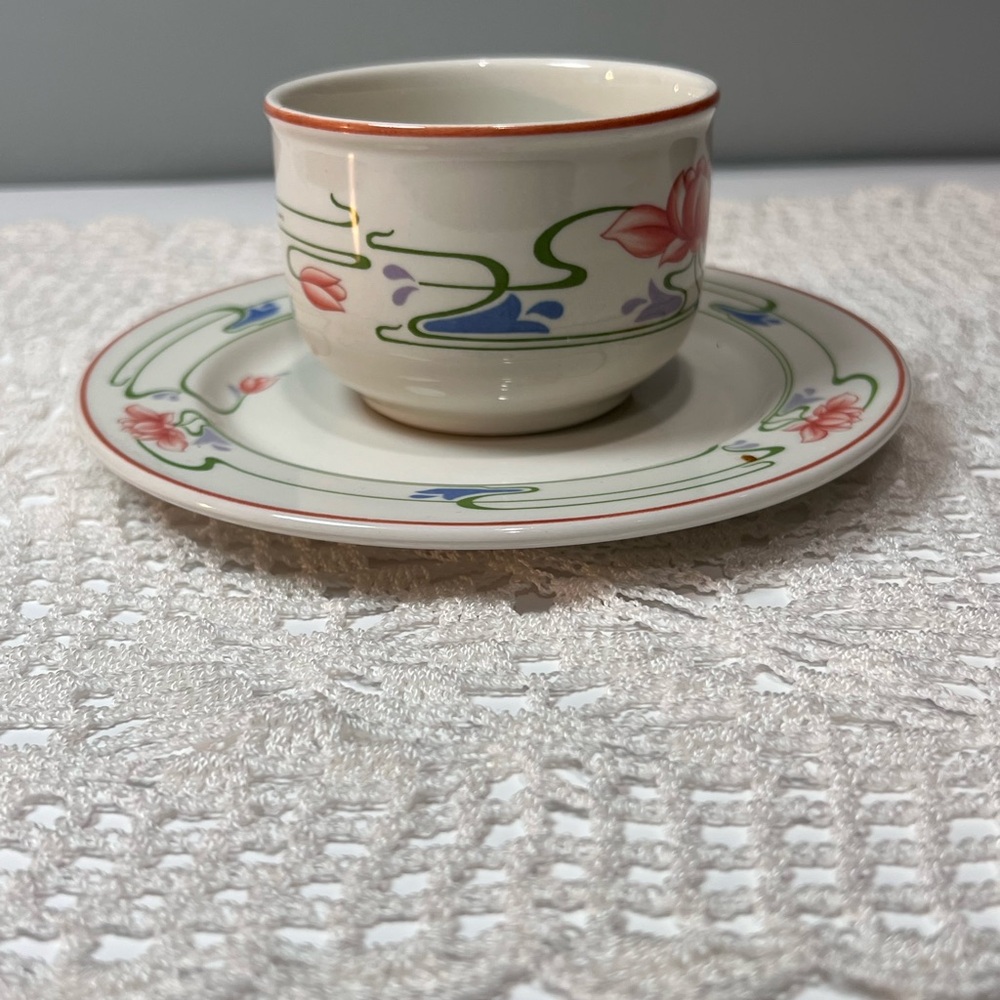 Villeroy & Boch Florida Cup And Saucer Cream Multicolor